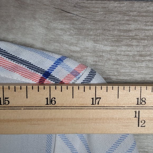 Violet + Claire* Women's Long Sleeve Button Down Curved Hem Blouse~ Size XL - Picture 8 of 11